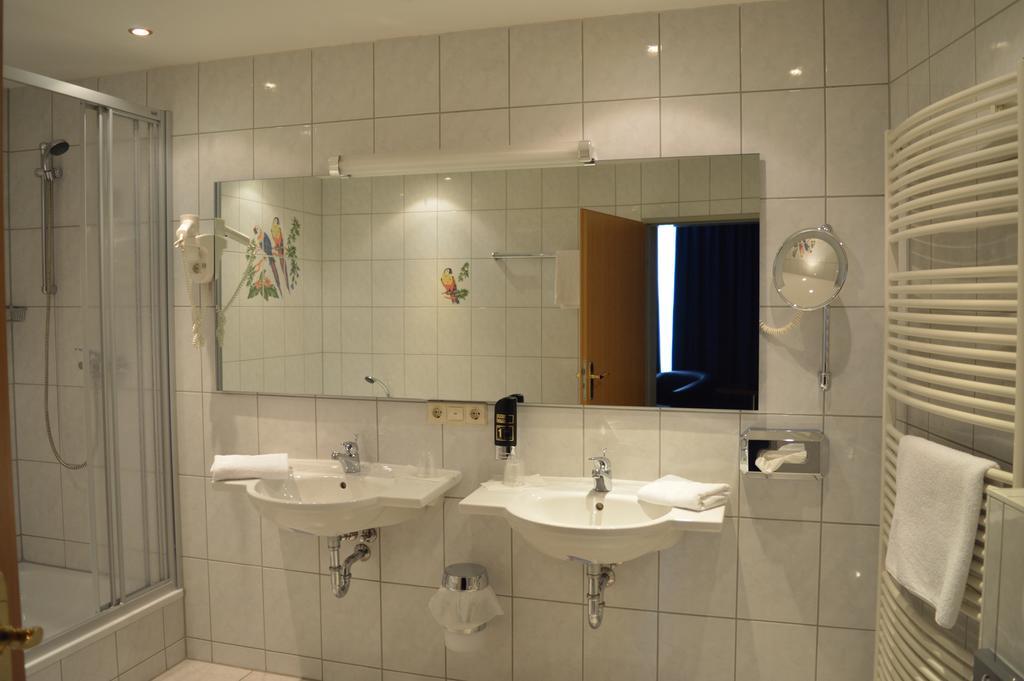 Hotel Arosa カッセル エクステリア 写真