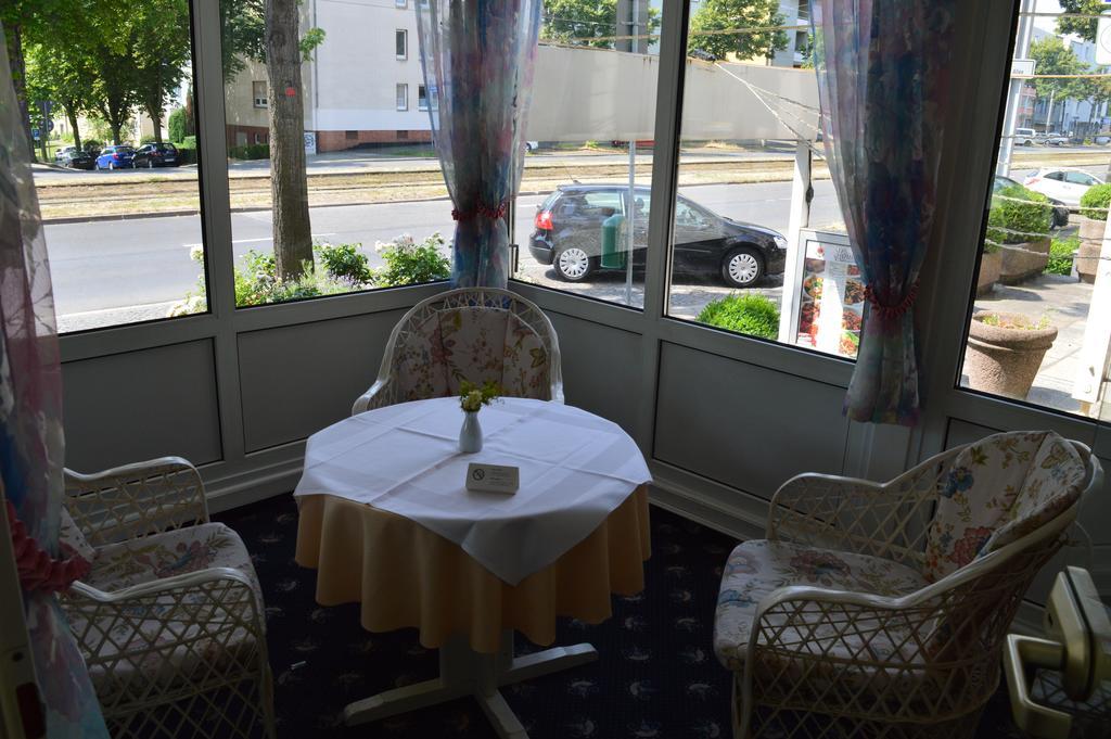 Hotel Arosa カッセル エクステリア 写真