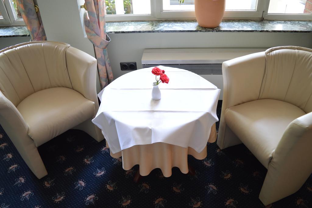 Hotel Arosa カッセル エクステリア 写真